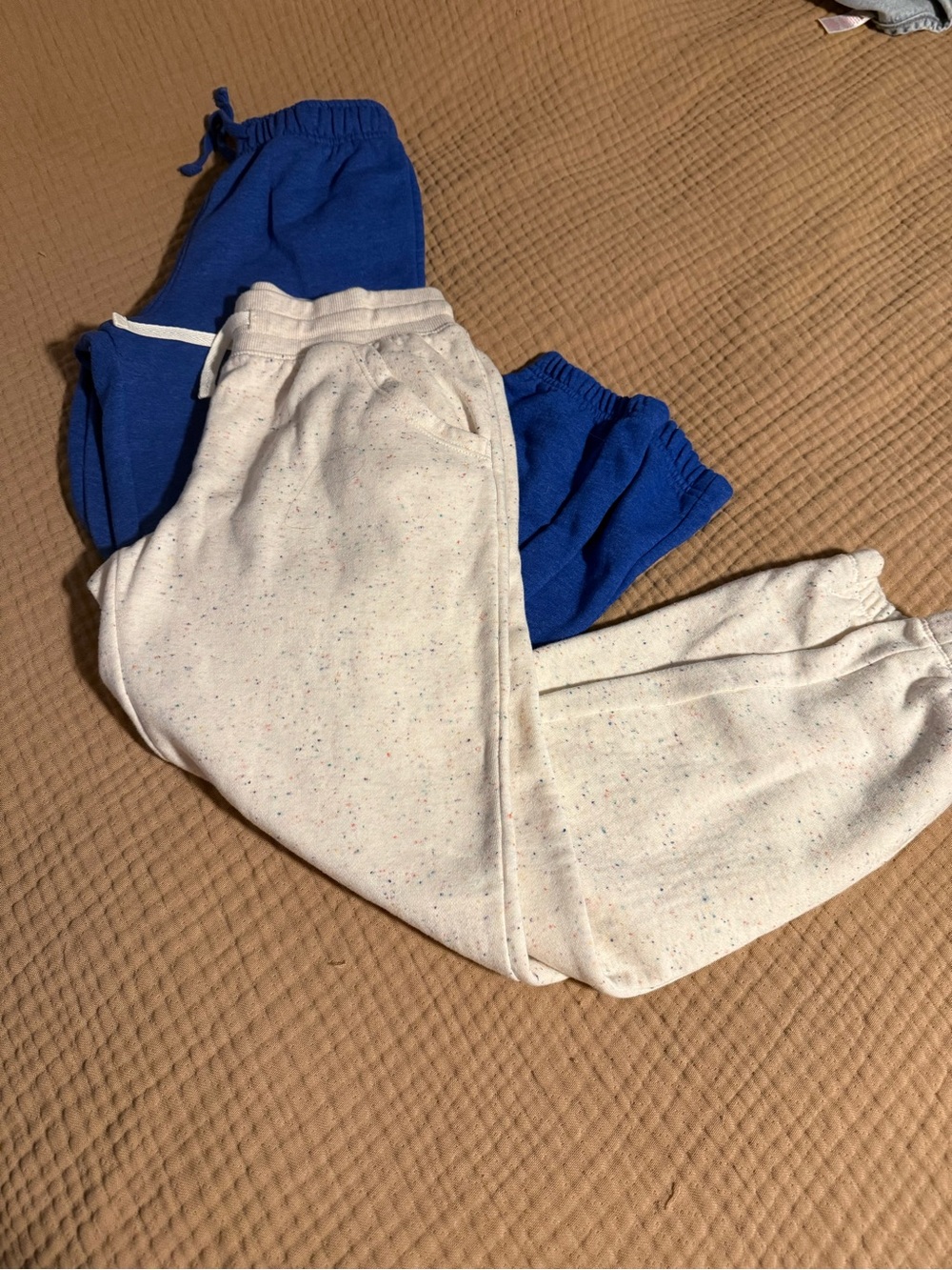 Cat & Jack Cream Speckle and Royal Blue Jogger Pants Set